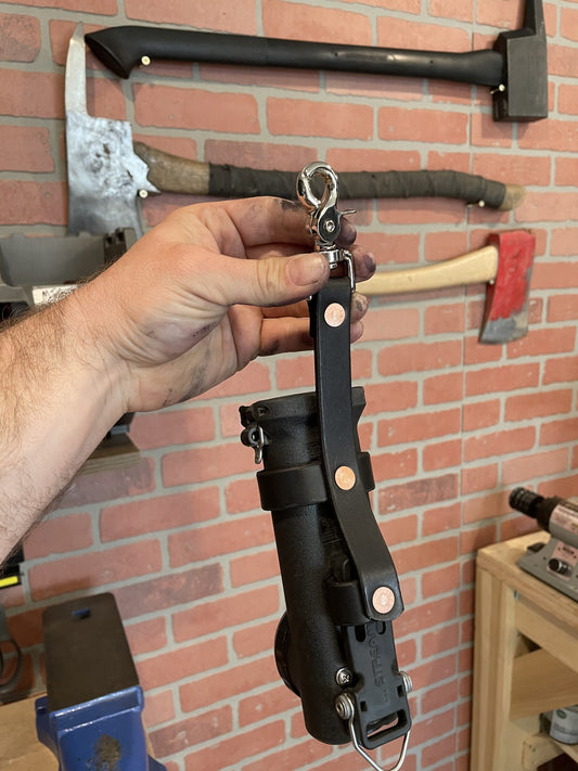 90 Degree Light Holder