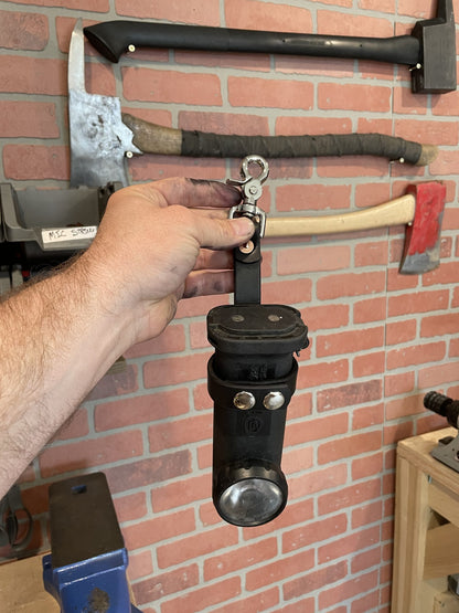 90 Degree Light Holder
