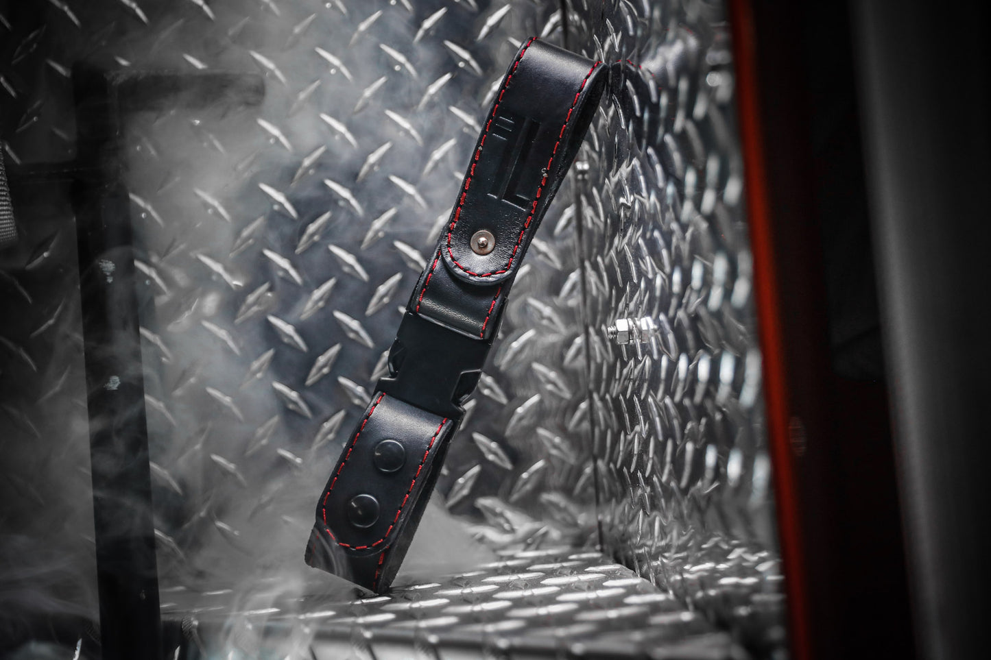 TIC/Box Light Strap