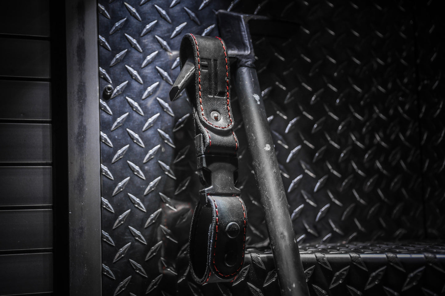 TIC/Box Light Strap