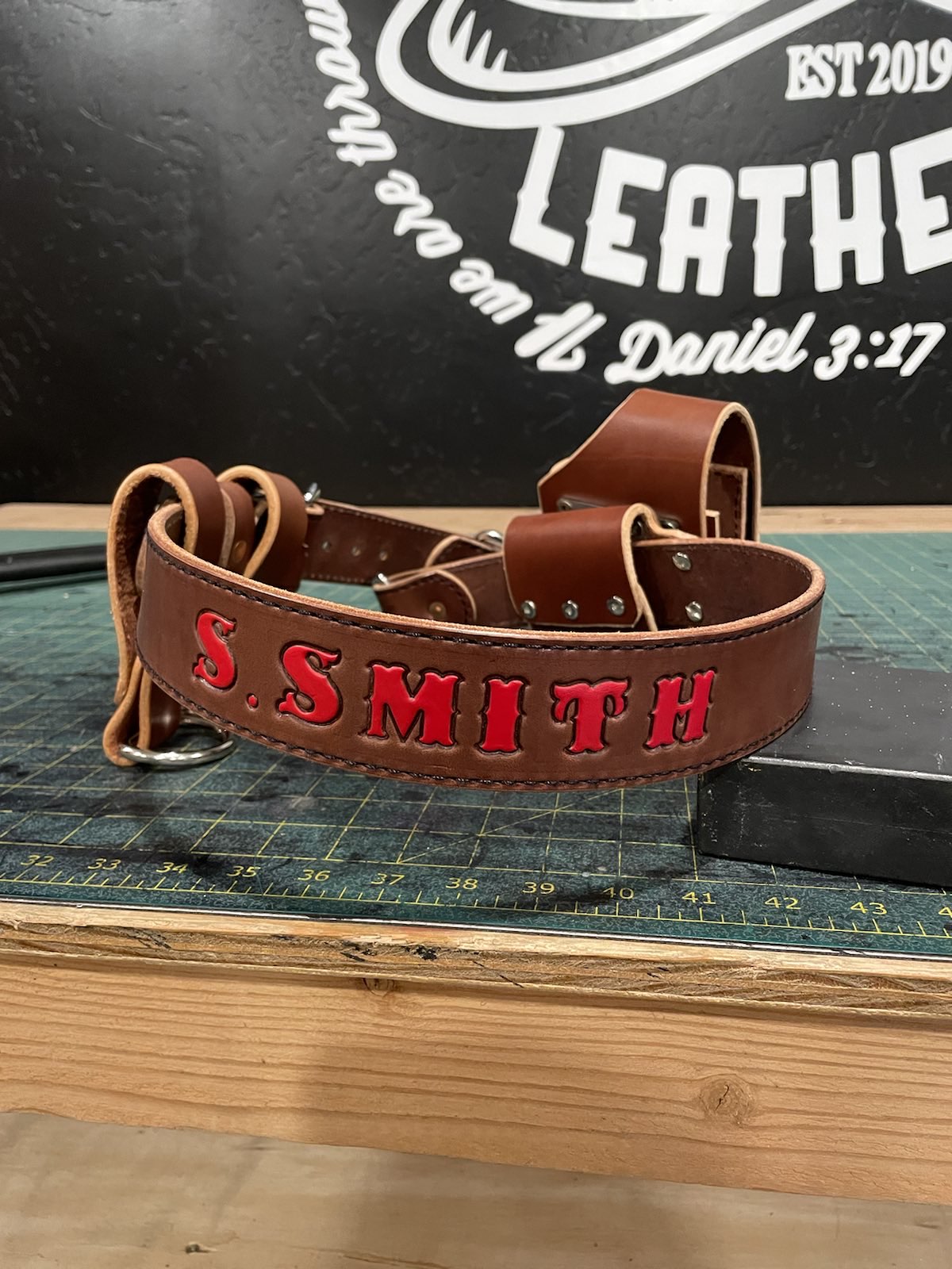 Friction Swivel Axe Belt with Axe Scabbard
